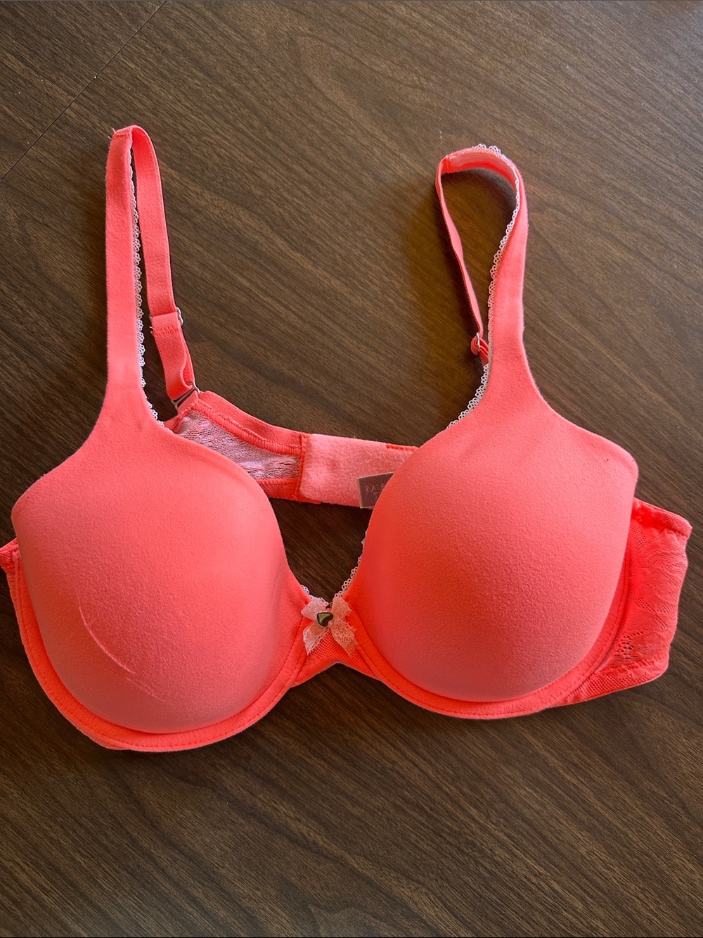 Victoria's Secret Coral Pink Lined Perfect Coverage Bra